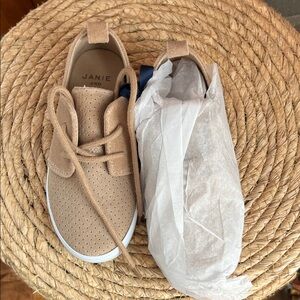 Janie and Jack Beige Boys Suede Sneakers/dress shoes NWOT